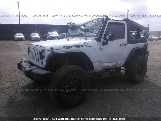 1C4AJWAG0DL510109 - 2013 JEEP WRANGLER SPORT WHITE photo 2