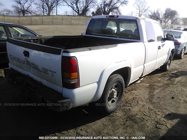 2GCEC19T9X1151675 - 1999 CHEVROLET SILVERADO C1500 WHITE photo 4