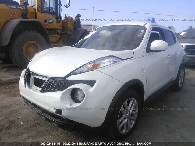 JN8AF5MR8ET352066 - 2014 NISSAN JUKE S/SV/SL/NISMO WHITE photo 2