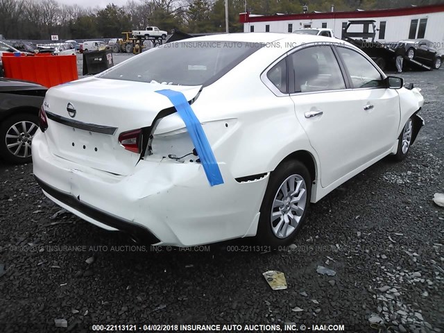 1N4AL3AP4HC283818 - 2017 NISSAN ALTIMA 2.5/S/SV/SL/SR WHITE photo 4