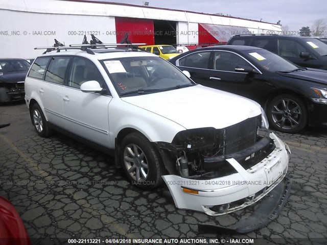 WVWVD63B14E234439 - 2004 VOLKSWAGEN PASSAT GLS WHITE photo 1