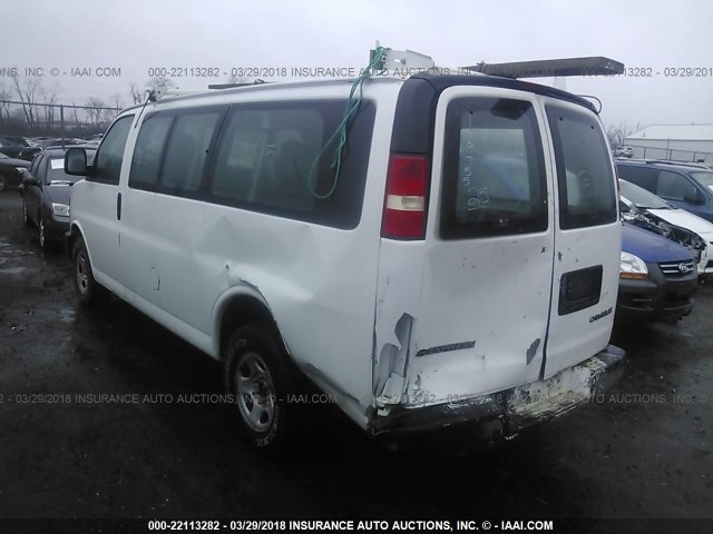 1GNFG15X751119755 - 2005 CHEVROLET EXPRESS G1500  WHITE photo 3