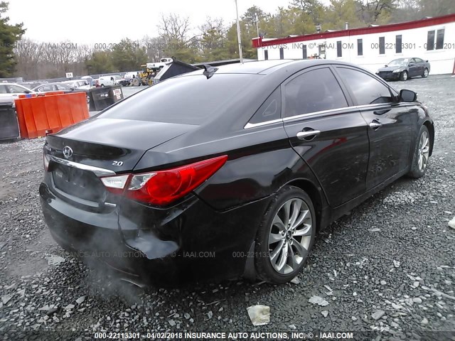 5NPEC4AB1CH393406 - 2012 HYUNDAI SONATA SE/LIMITED BLACK photo 4