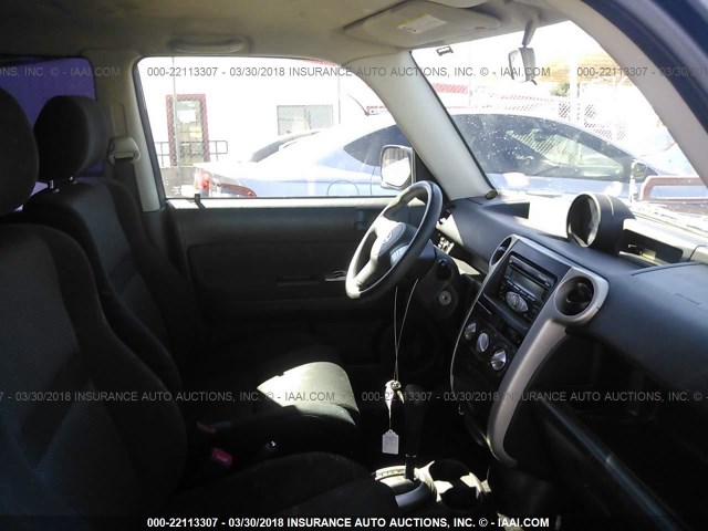 JTLKT324964091275 - 2006 TOYOTA SCION XB BLUE photo 5