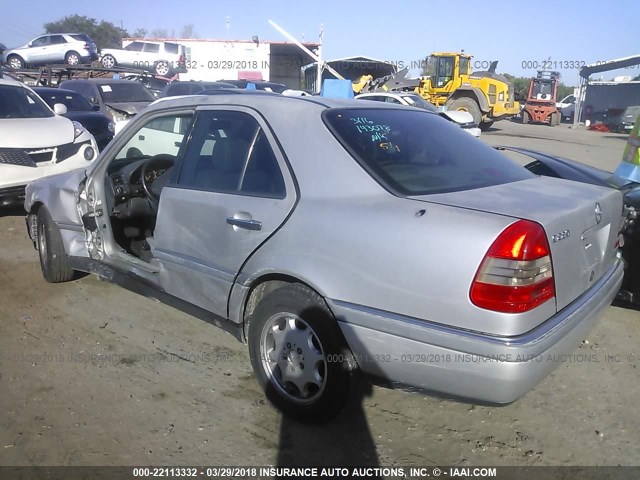 WDBHA22E8RF050867 - 1994 MERCEDES-BENZ C 220 SILVER photo 3