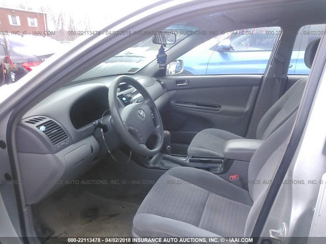 4T1BE32K16U725808 - 2006 TOYOTA CAMRY LE/XLE/SE 银色 照片 5