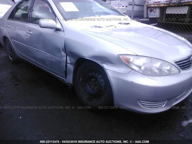 4T1BE32K16U725808 - 2006 TOYOTA CAMRY LE/XLE/SE SILVER photo 6