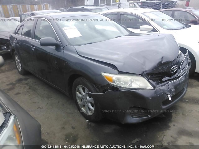 4T4BF3EK1BR126996 - 2011 TOYOTA CAMRY SE/LE/XLE Сұр фото 1