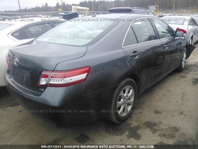 4T4BF3EK1BR126996 - 2011 TOYOTA CAMRY SE/LE/XLE Сұр фото 4