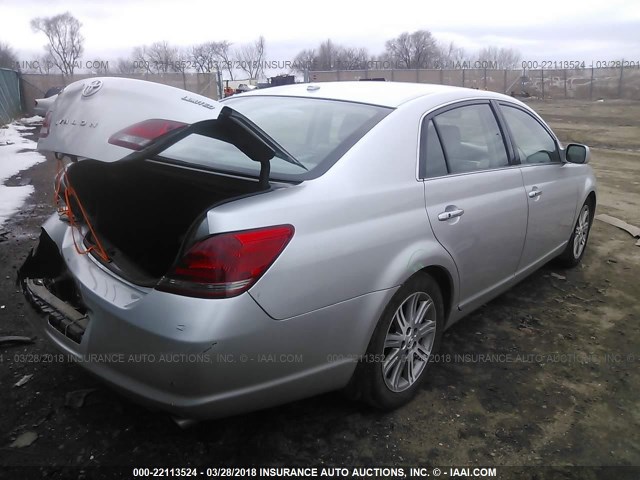 4T1BK36B29U331208 - 2009 TOYOTA AVALON XL/XLS/LIMITED SILVER photo 4