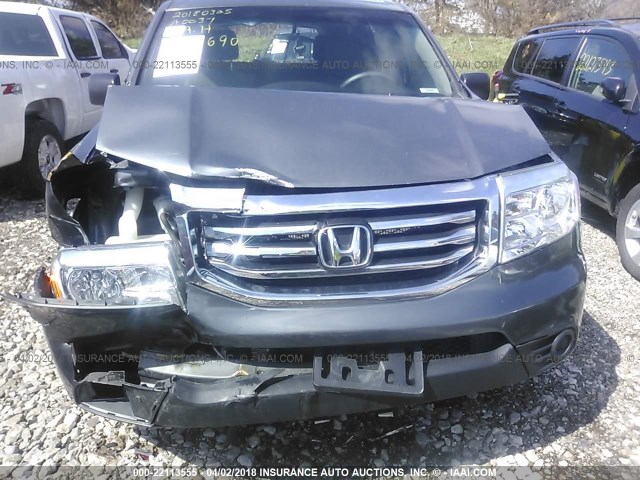 5FNYF4H22CB071690 - 2012 HONDA PILOT LX GRAY photo 6