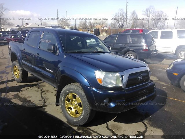 3TMLU42N98M017065 - 2008 TOYOTA TACOMA DOUBLE CAB BLUE photo 1