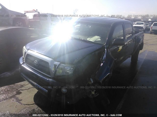 3TMLU42N98M017065 - 2008 TOYOTA TACOMA DOUBLE CAB ლურჯი ფოტო 2