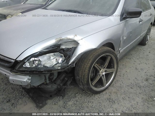 1HGCM56117A173384 - 2007 HONDA ACCORD VALUE SILVER photo 6