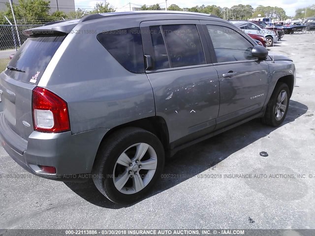 1C4NJDEB3CD537897 - 2012 JEEP COMPASS LATITUDE 银色 照片 4