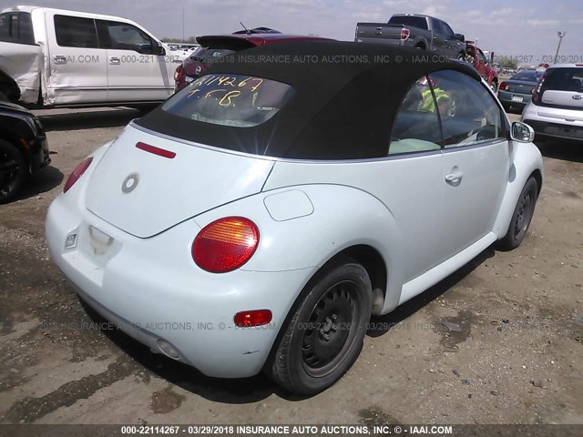 3VWBM31YX5M368772 - 2005 VOLKSWAGEN NEW BEETLE GL 白色 照片 4