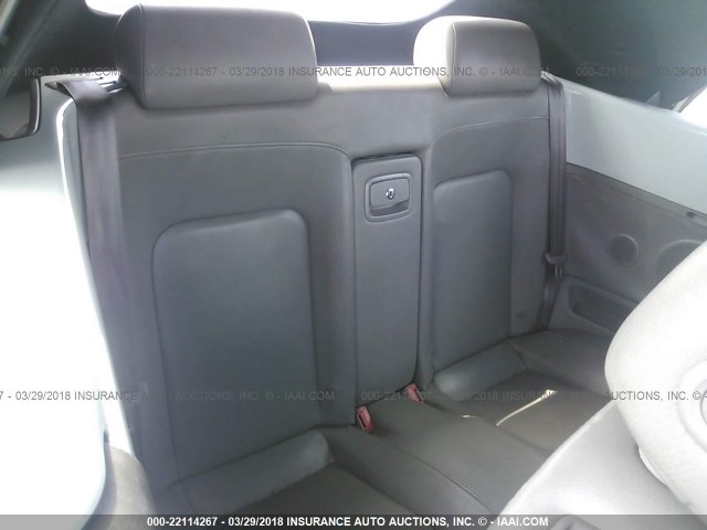 3VWBM31YX5M368772 - 2005 VOLKSWAGEN NEW BEETLE GL 白色 照片 8