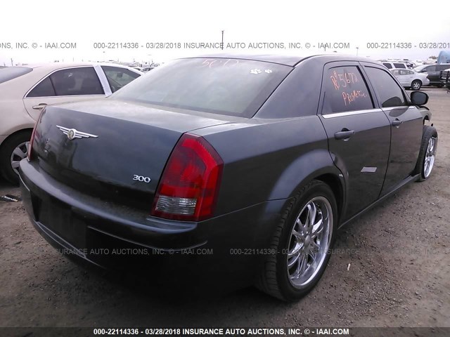 2C3KA43R77H664104 - 2007 CHRYSLER 300 BLACK photo 4