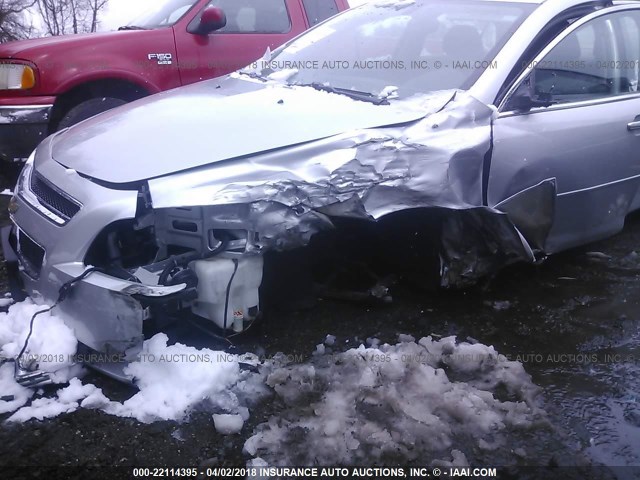 1G1ZC5EUXCF348924 - 2012 CHEVROLET MALIBU 1LT 银色 照片 6