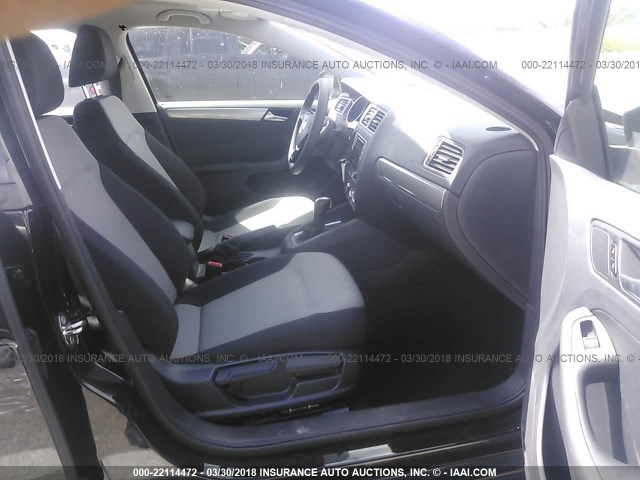 3VW2B7AJ3HM374482 - 2017 VOLKSWAGEN JETTA S 黑色 照片 5