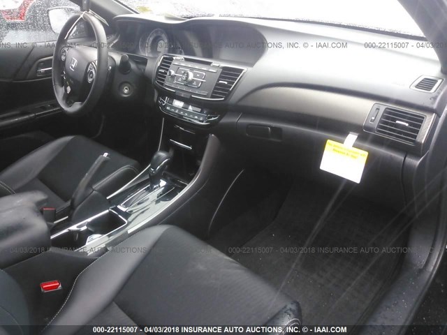 1HGCR2F55GA107150 - 2016 HONDA ACCORD SPORT 黑色 照片 5