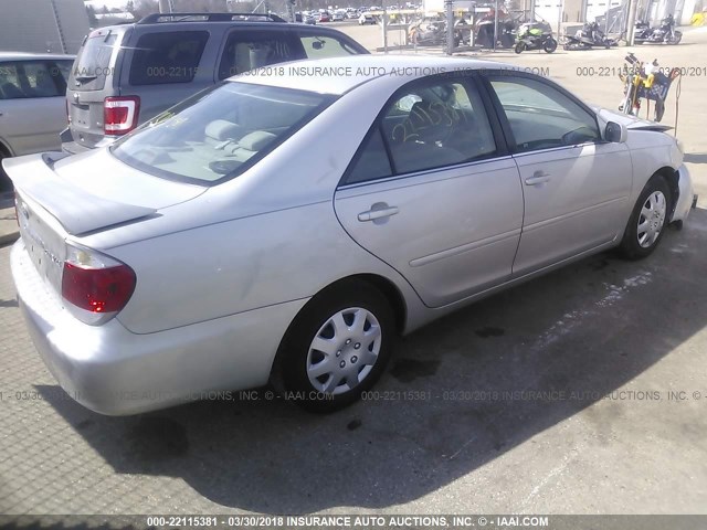 4T1BE30K35U092441 - 2005 TOYOTA CAMRY LE/XLE/SE 银色 照片 4