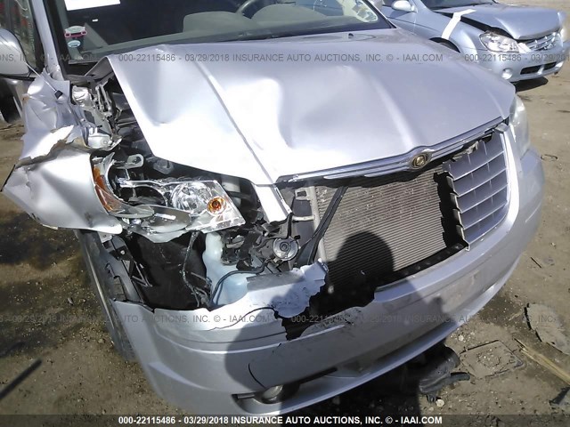 2A4RR5D12AR432698 - 2010 CHRYSLER TOWN & COUNTRY TOURING SILVER photo 6