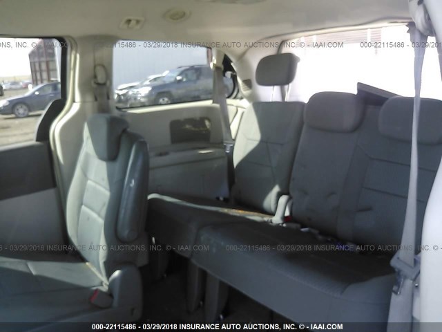 2A4RR5D12AR432698 - 2010 CHRYSLER TOWN & COUNTRY TOURING SILVER photo 8