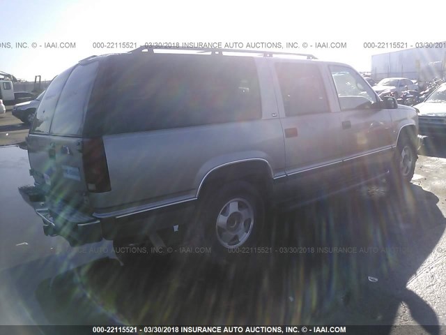 3GKFK16R8XG533532 - 1999 GMC SUBURBAN K1500 GRAY photo 4