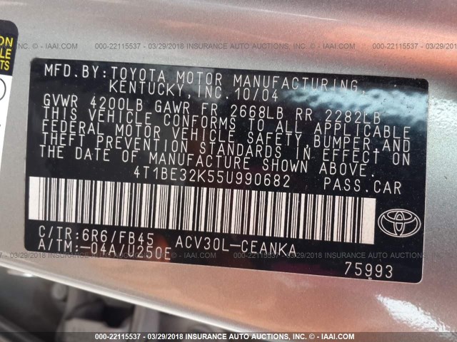 4T1BE32K55U990682 - 2005 TOYOTA CAMRY LE/XLE/SE 银色 照片 9