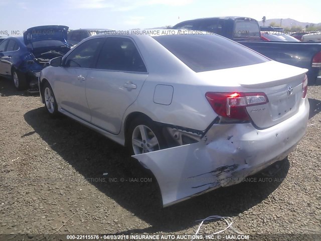 4T1BF1FK9CU180951 - 2012 TOYOTA CAMRY SE/LE/XLE SILVER photo 3