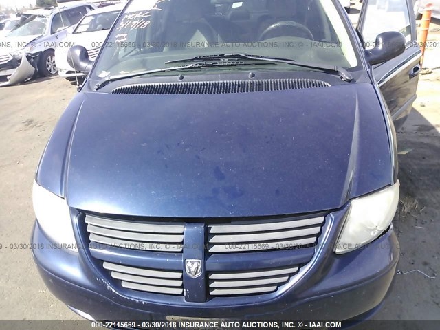 1D4GP45R65B209668 - 2005 DODGE CARAVAN SXT BLUE photo 10