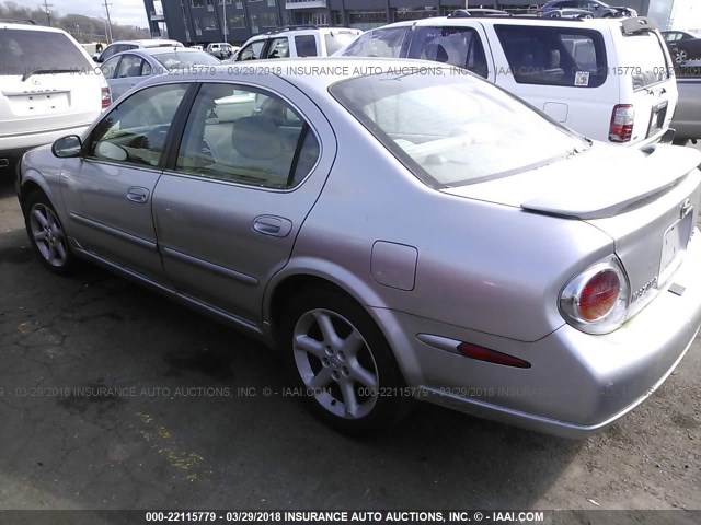 JN1DA31D43T516482 - 2003 NISSAN MAXIMA GLE/GXE/SE SILVER photo 3