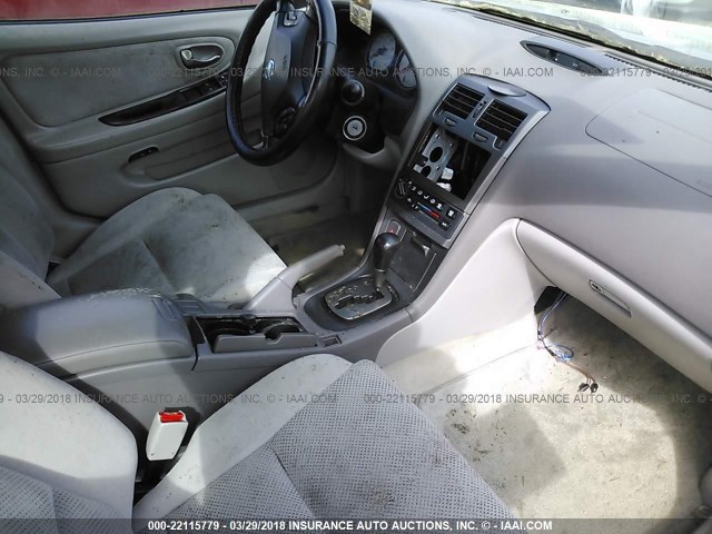 JN1DA31D43T516482 - 2003 NISSAN MAXIMA GLE/GXE/SE SILVER photo 5