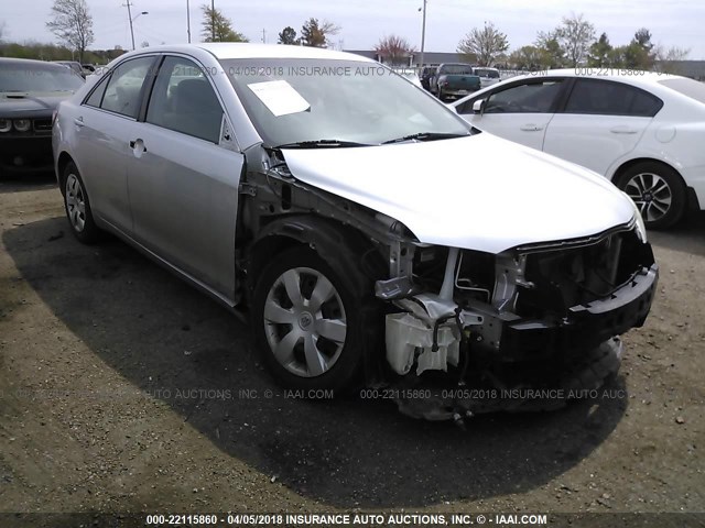 4T1BE46K28U755273 - 2008 TOYOTA CAMRY CE/LE/XLE/SE SILVER photo 1