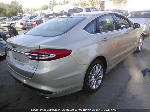 3FA6P0LU2HR399080 - 2017 FORD FUSION SE HYBRID TAN photo 4