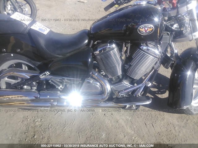 5VPCB16L223001135 - 2002 VICTORY MOTORCYCLES KINGPIN 黑色 照片 9