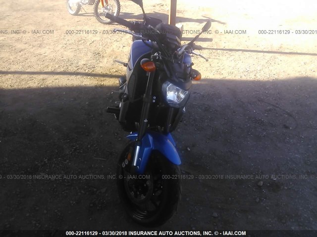 JYARN33EXGA008673 - 2016 YAMAHA FZ09 BLUE photo 5