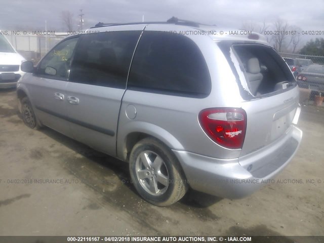 1D4GP45R15B320709 - 2005 DODGE CARAVAN SXT SILVER photo 3