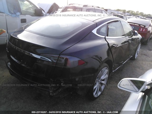 5YJSA1H12EFP36293 - 2014 TESLA MODEL S Navy photo 4