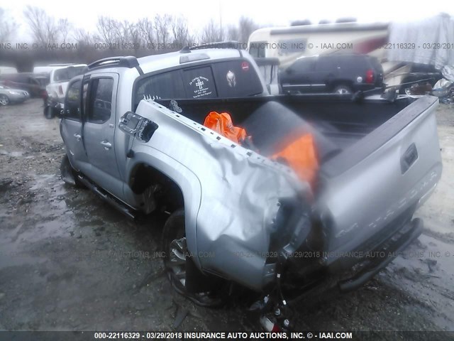 5TFCZ5AN2GX012761 - 2016 TOYOTA TACOMA DBL CAB/SR/SR5/TRD SPT/OR GRAY photo 3