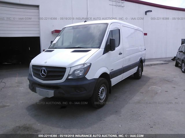 WD3PE7CC1E5824513 - 2014 MERCEDES-BENZ SPRINTER 2500 WHITE photo 2