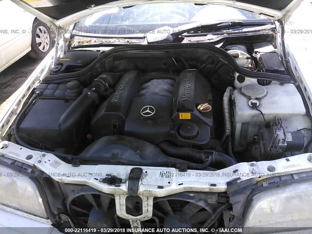 WDBHA29G3WF668939 - 1998 MERCEDES-BENZ C 280 WHITE photo 10