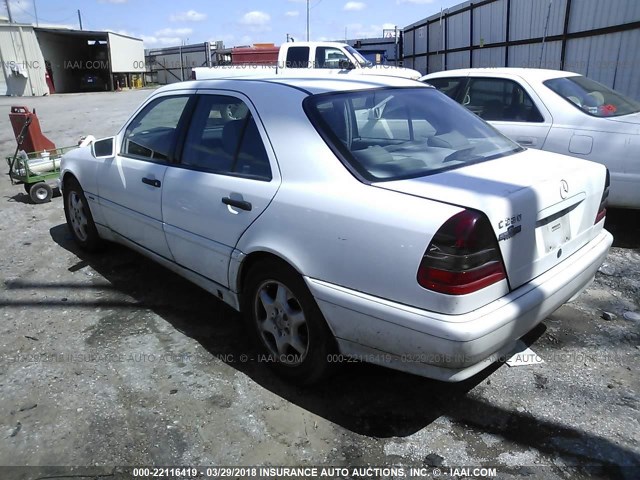 WDBHA29G3WF668939 - 1998 MERCEDES-BENZ C 280 WHITE photo 3