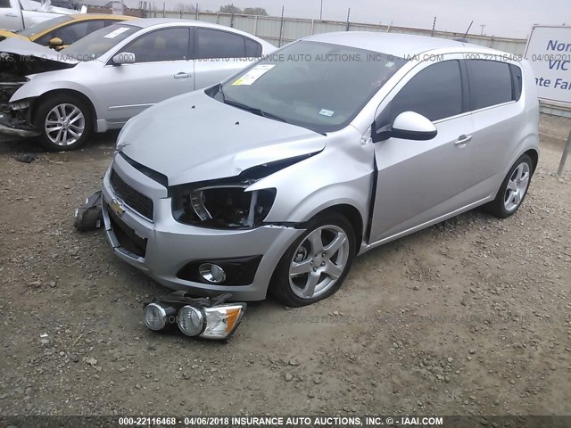 1G1JE6SB7F4108214 - 2015 CHEVROLET SONIC LTZ SILVER photo 2