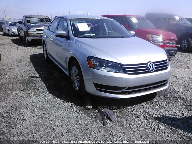 1VWAS7A36EC105564 - 2014 VOLKSWAGEN PASSAT S SILVER photo 1