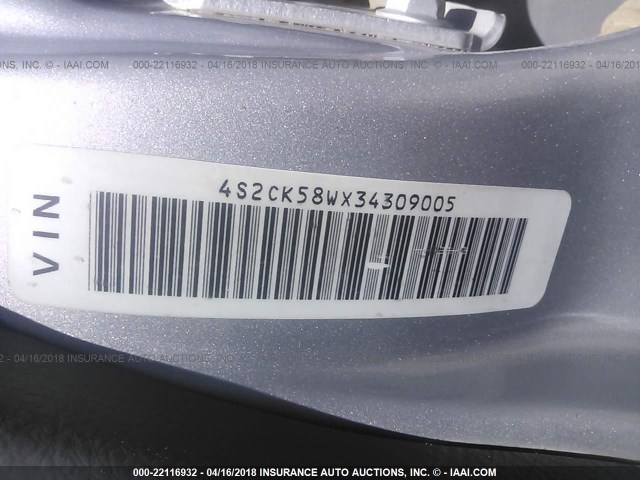 4S2CK58WX34309005 - 2003 ISUZU RODEO S SILVER photo 9