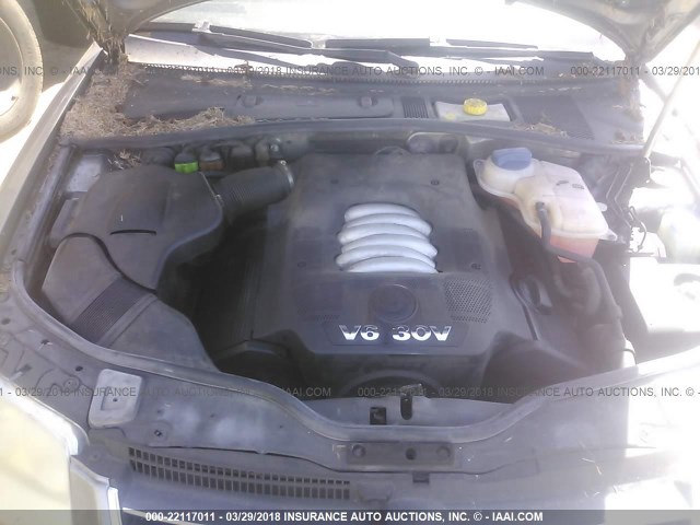 WVWWH63B13E000597 - 2003 VOLKSWAGEN PASSAT GLX 银色 照片 10