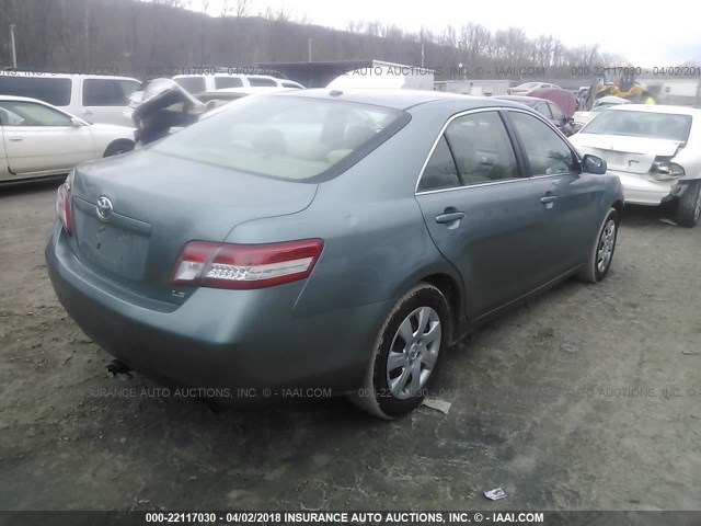 4T4BF3EK5AR056708 - 2010 TOYOTA CAMRY SE/LE/XLE TEAL photo 4