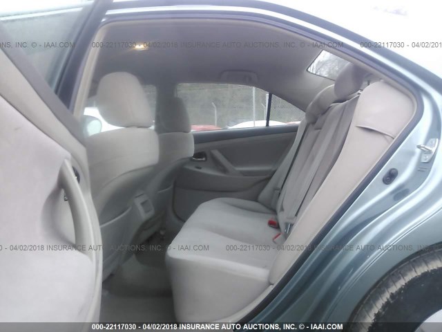 4T4BF3EK5AR056708 - 2010 TOYOTA CAMRY SE/LE/XLE TEAL photo 8